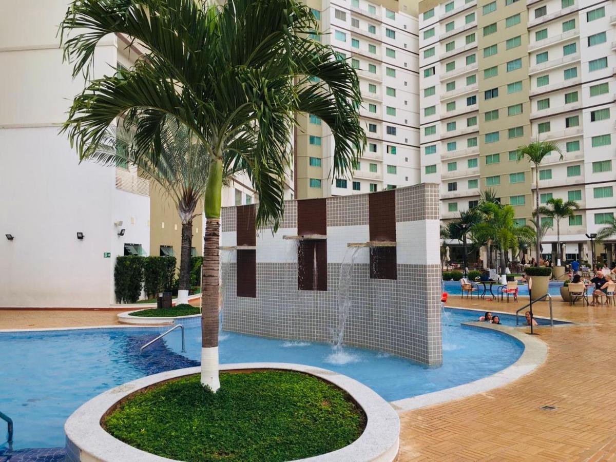 Prive Riviera Park Hotel Caldas Novas - Lindo Apartamento Inteiro Para 4 Pessoas エクステリア 写真